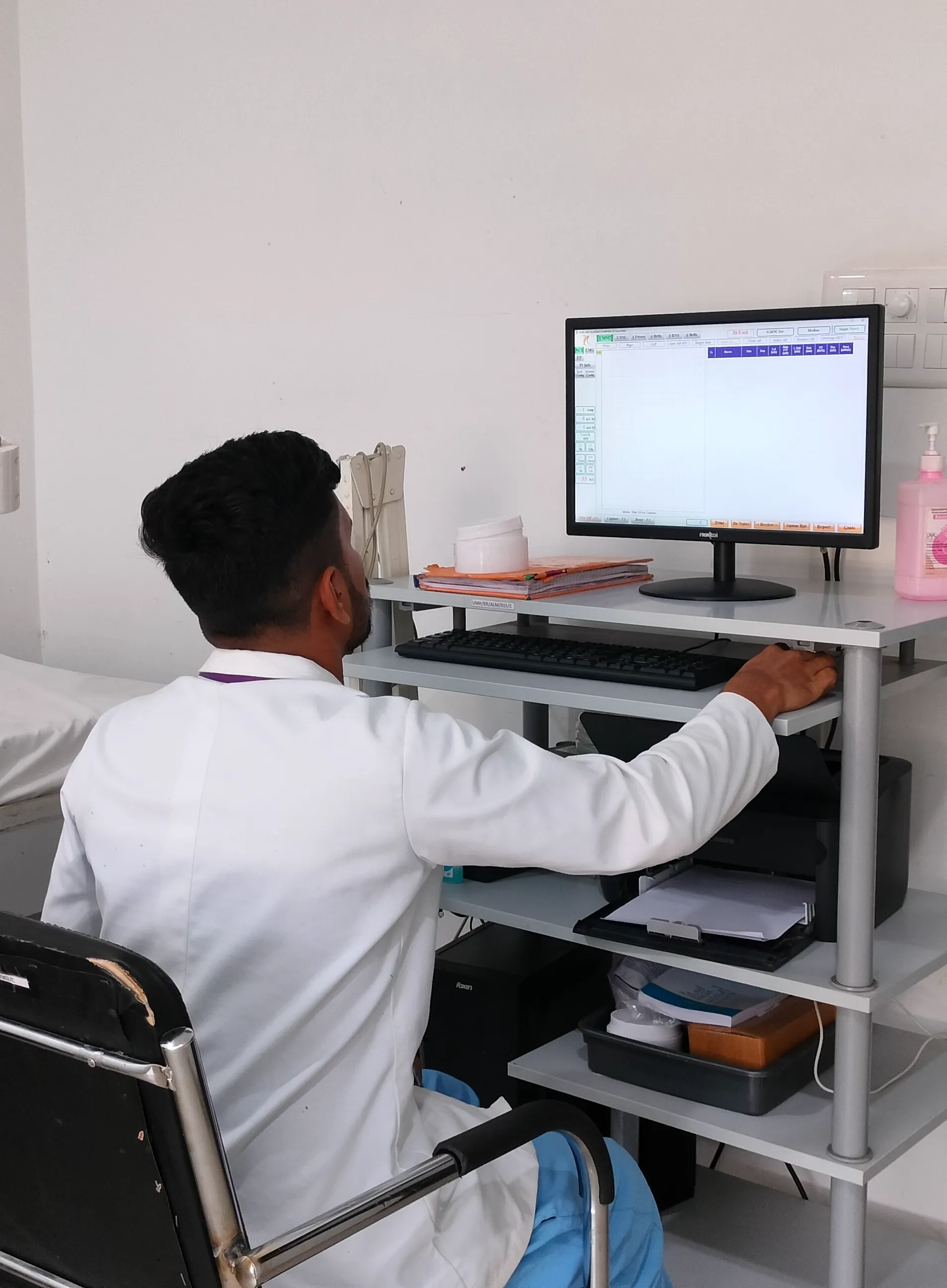 Back & Neck Pain Specialist in Arang